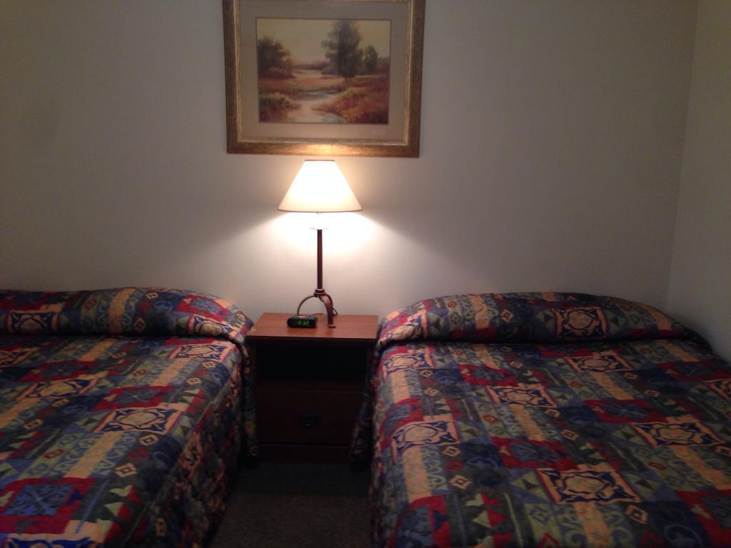 All Suites Inn Budget Host Lewisburg Room photo